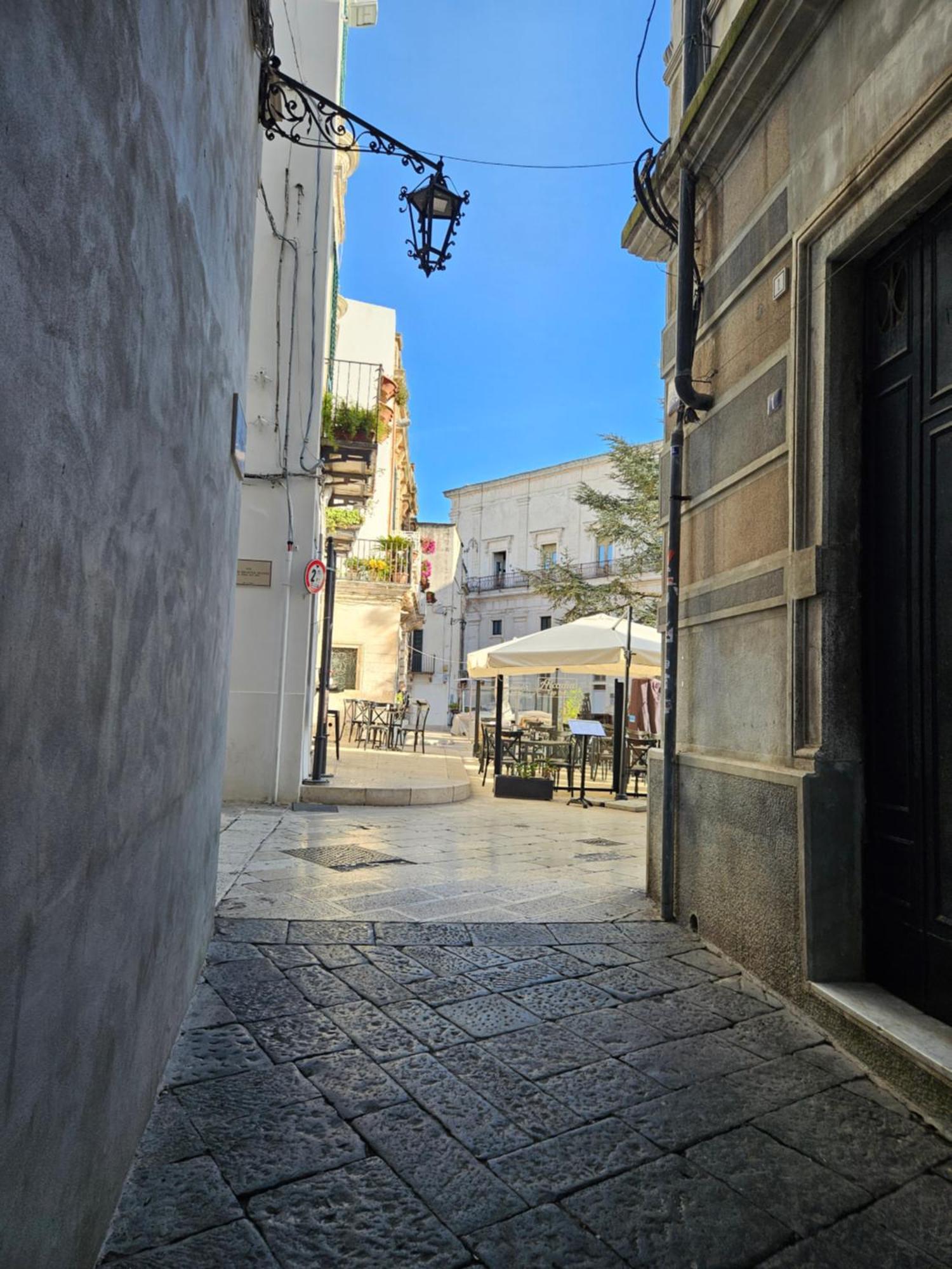 Dimora Piazza Roma Leilighet Martina Franca Eksteriør bilde